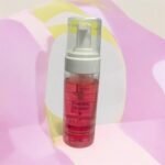 غسول فوم لارين للبشره الجافه والحساسه