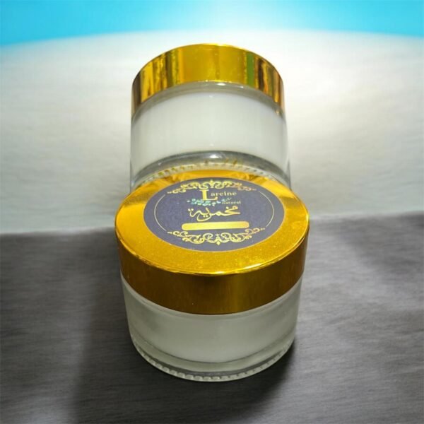 مخمريه فازلين برائحه مسك الامارات